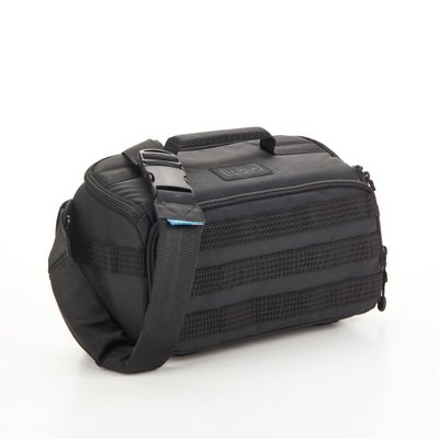 Tenba Axis v2 6L Sling Bag, musta